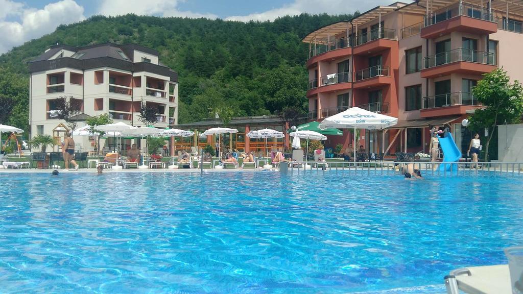 Elegance Spa Hotel 오그냐노보 외부 사진